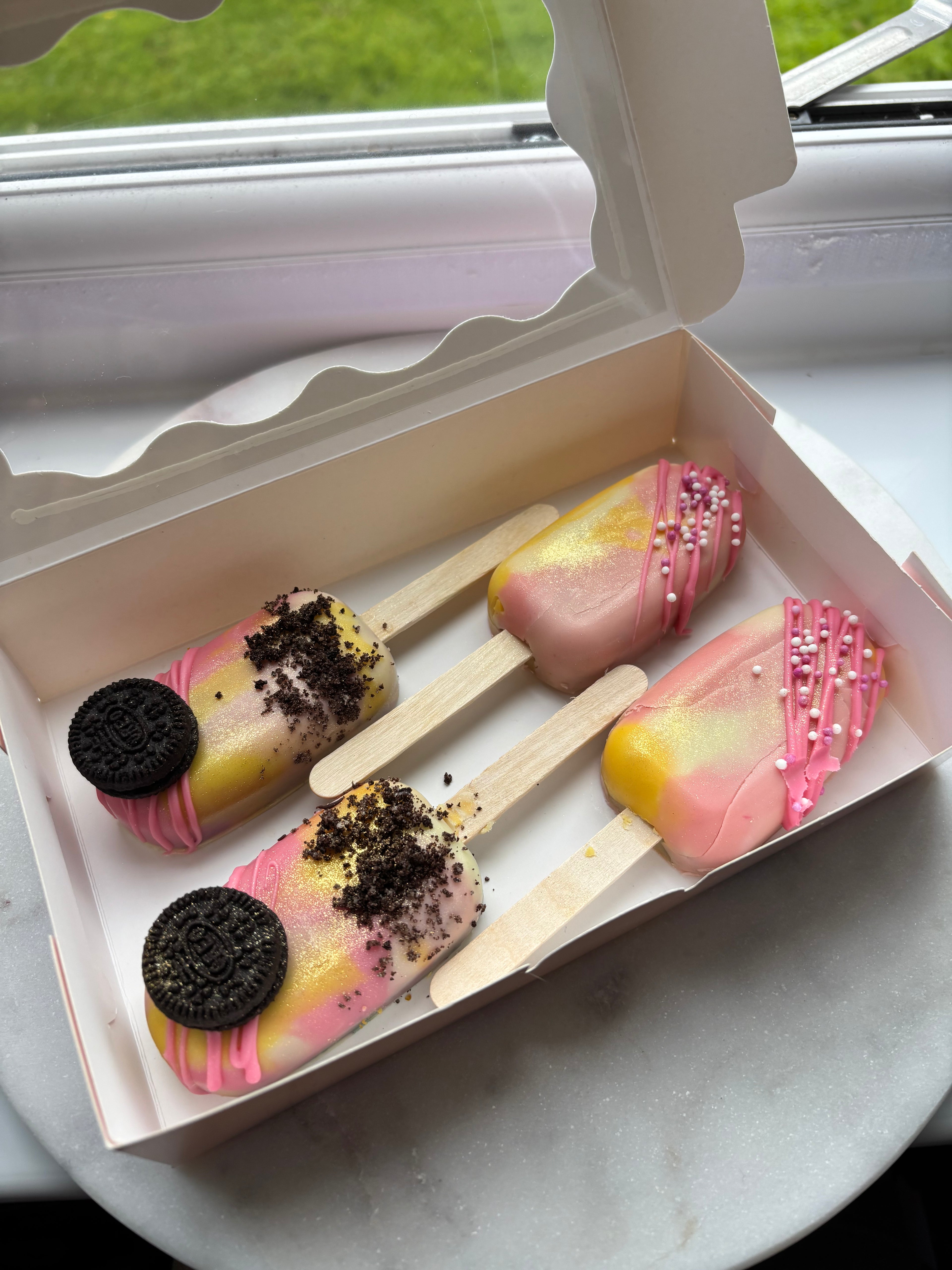 Cookie Dough Pops – Box of 8
